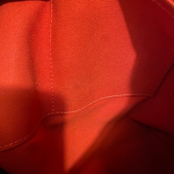 Louis Vuitton Duomo Hobo - Picture 14 of 16